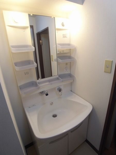 セルビスビル その他2