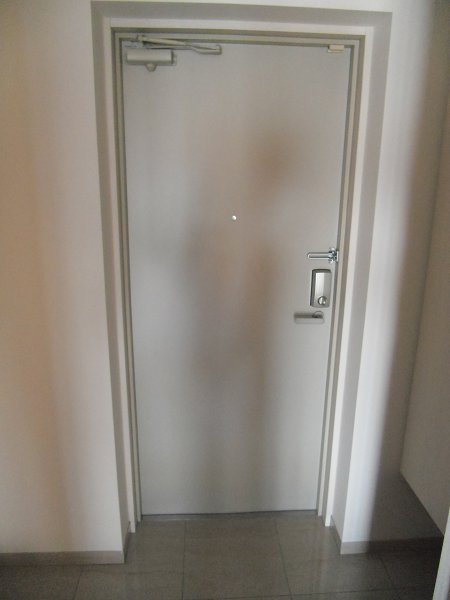 ウェルデンス江古田 玄関