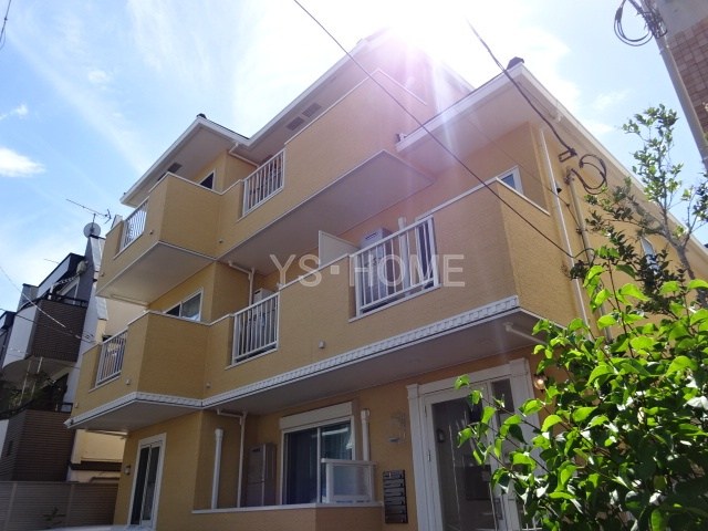 メゾン ド ルナロッサ 外観