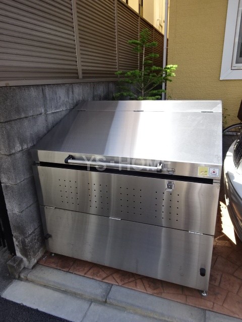 メゾン　ド　ルナロッサ その他8