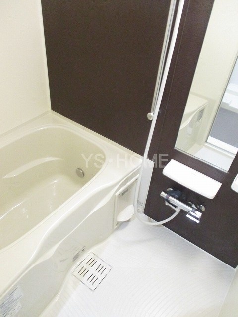 メゾン　ド　ルナロッサ 風呂画像