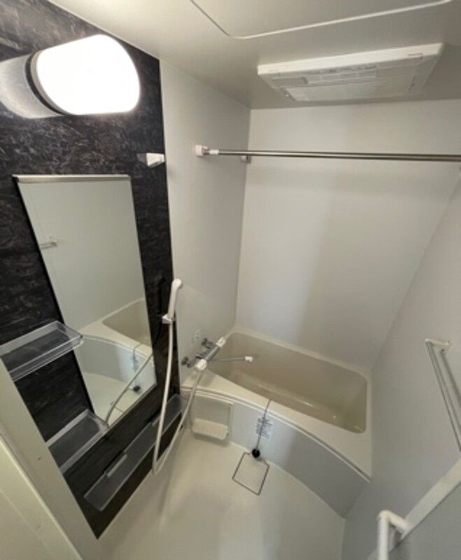 リブリ・Y&amp;rsquo;s グランデ小川西町 風呂画像