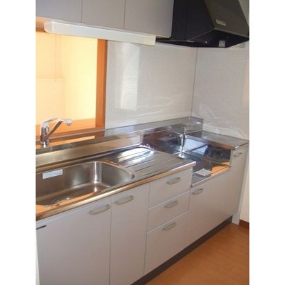 リヴェール仲原 キッチン