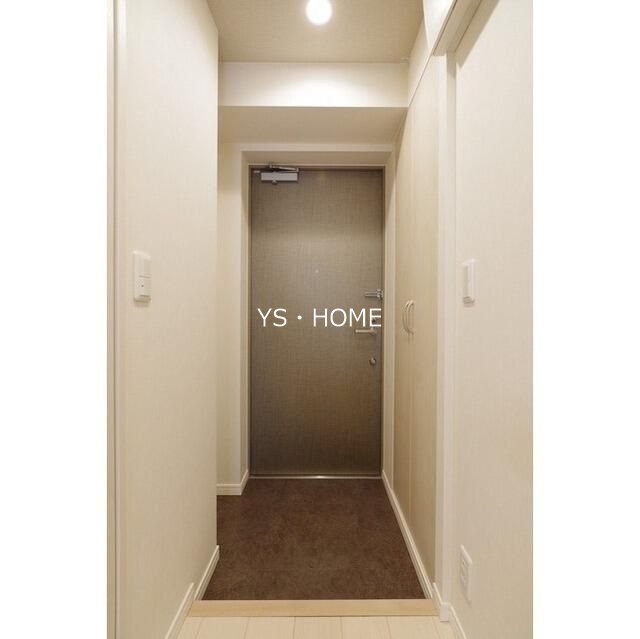 クラシー中野弥生町 玄関