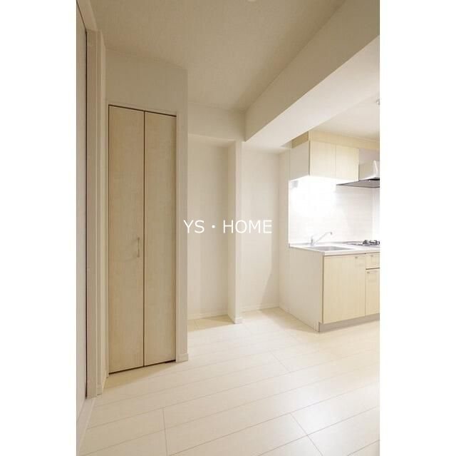 クラシー中野弥生町 リビング