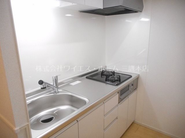 カレント　咲く花Ⅱ キッチン