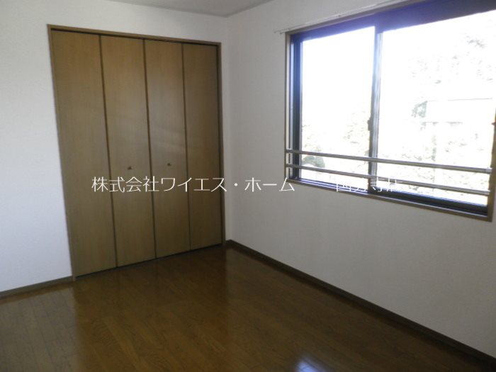 ロワゾブルーナミキ ベッドルーム