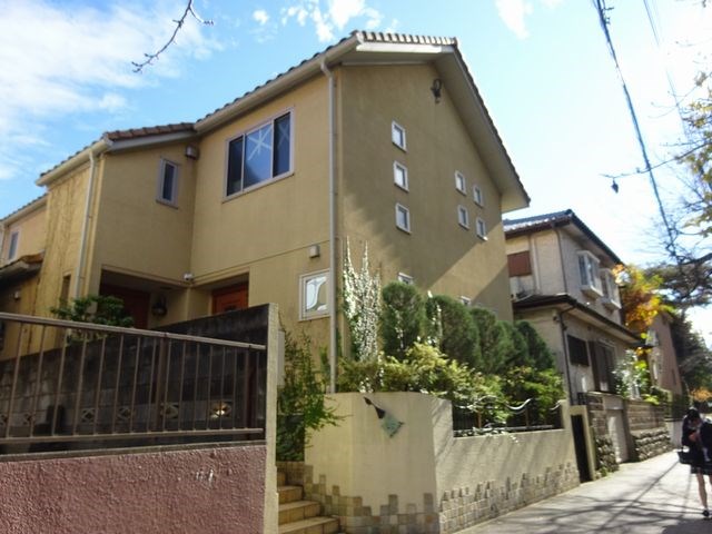 コージー国立 外観