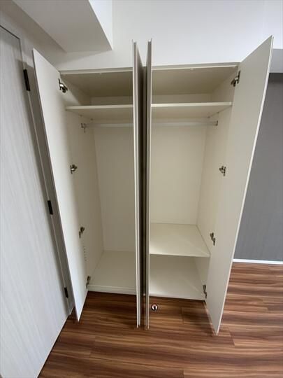 AZEST立川Ⅱ 玄関