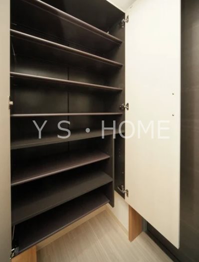 レジディア国立Ⅱ 玄関