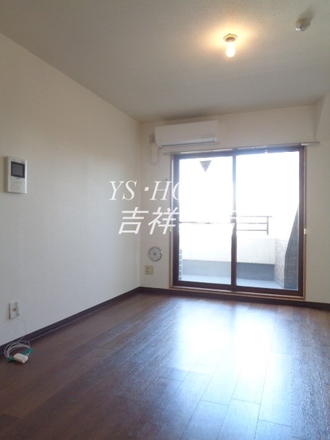 S・フラット吉祥寺 リビング