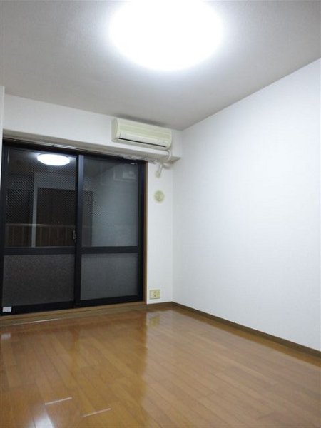 アーバン武蔵小金井 ベッドルーム