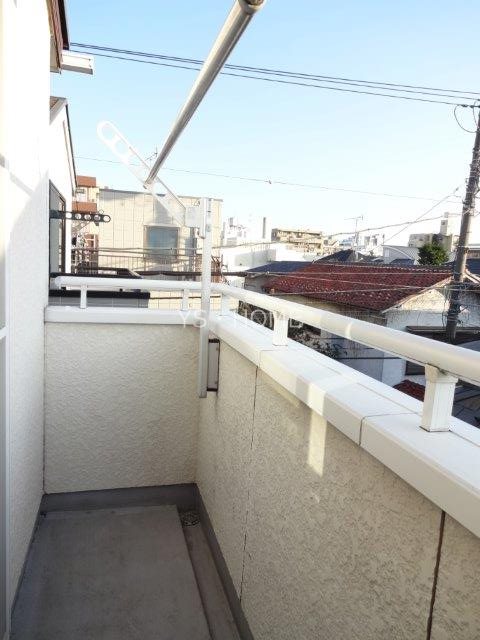 西久保3-4戸建  ベランダ