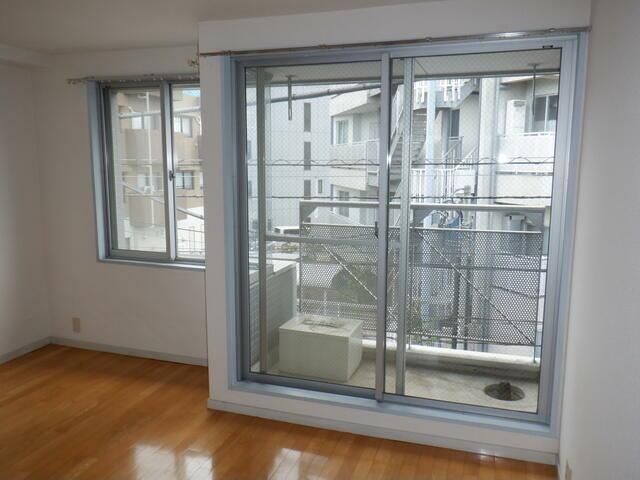 レジデンス国立 ベッドルーム