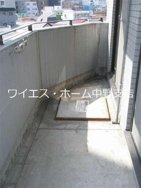 アーサメイジャー  ベランダ