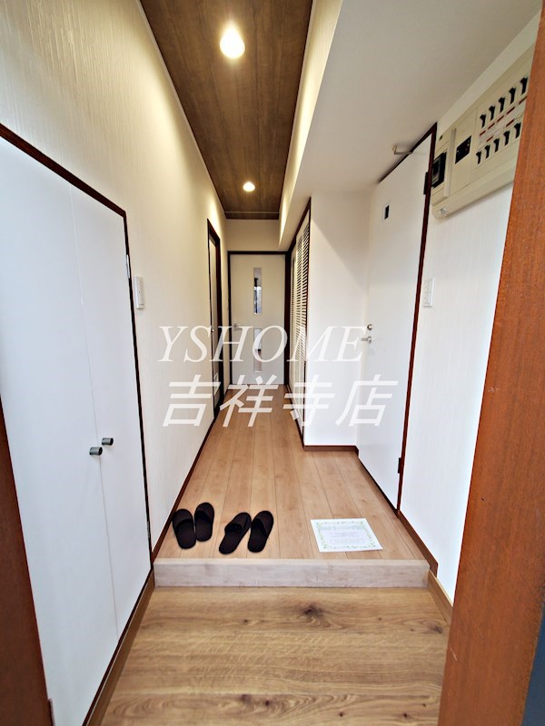 エクセル東小金井 玄関