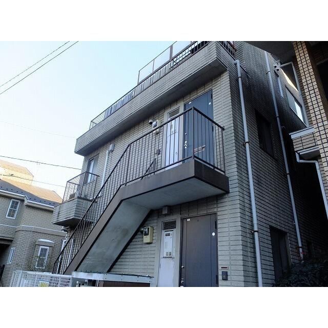 アドバンス 外観