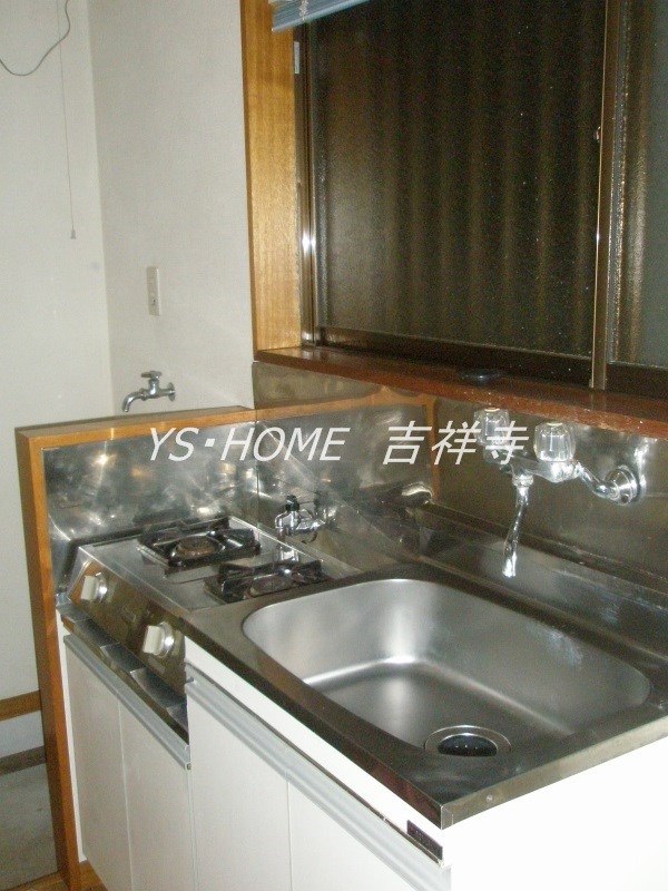 アベニュー四季 キッチン