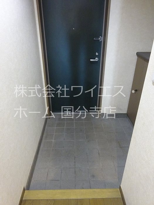 バームステージ国分寺 玄関