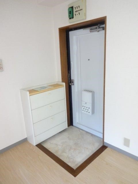 モンシャトー小金井成和 玄関