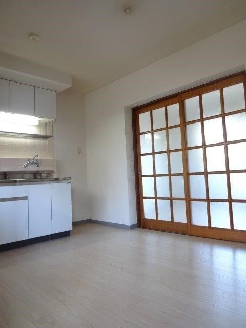 モンシャトー小金井成和 リビング