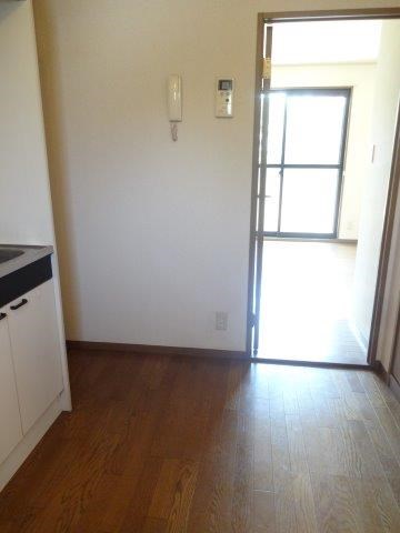 ルーデンス リビング