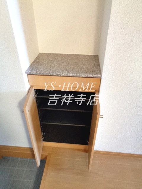 パークサイド久我山  玄関