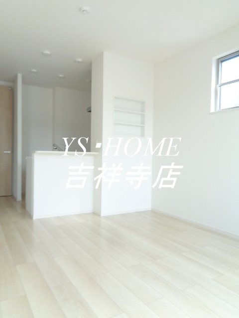 ＠HOME吉祥寺通り  リビング