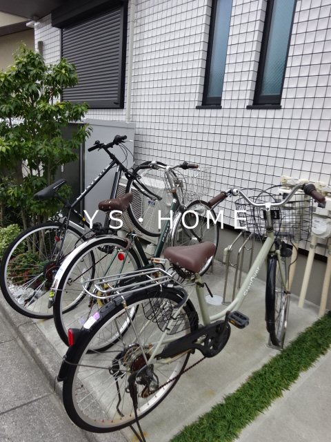 ラ・カーサ・ビアンカ その他8