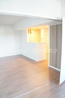 クリオ武蔵小金井フロントアヴェニュー リビング