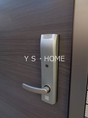 パール　ヴィラ 玄関