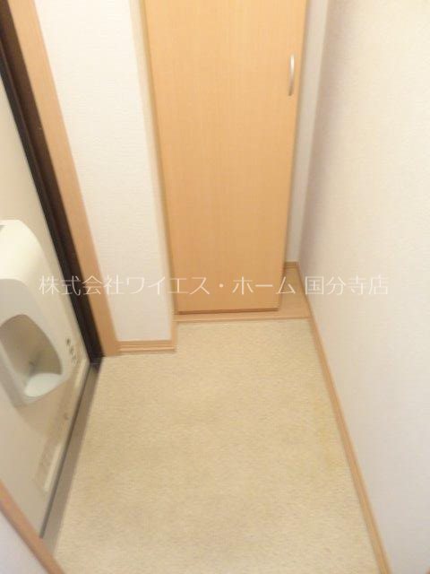 ヴェルドミールＢ  玄関