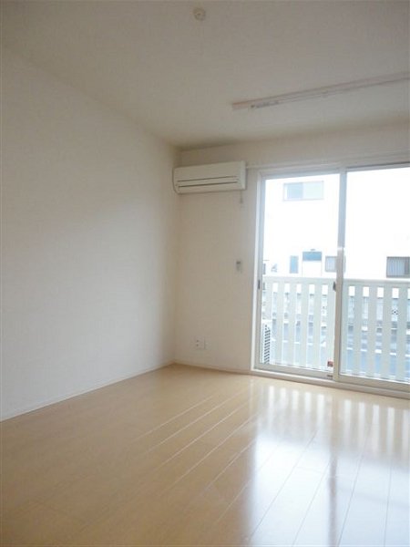 ヴェルドミールＢ  リビング