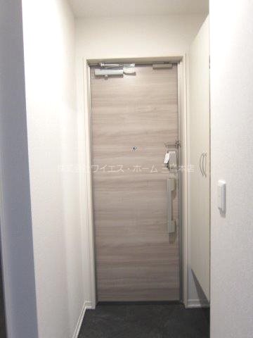 ソレール西久保 玄関