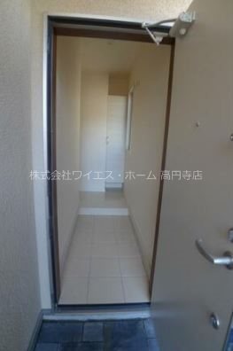 アパートメント　ハナ 玄関