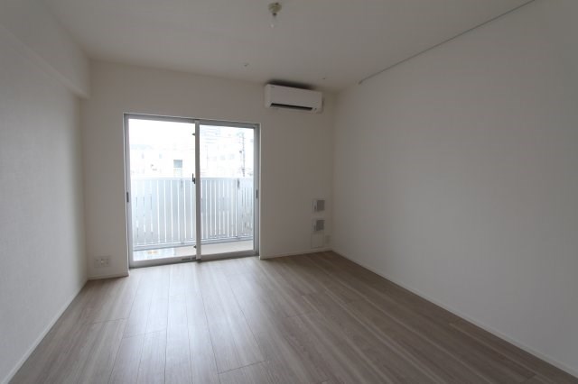 プラウドフラット中野  リビング