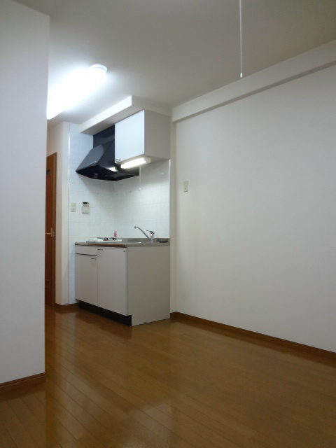 フォーレスト  その他9