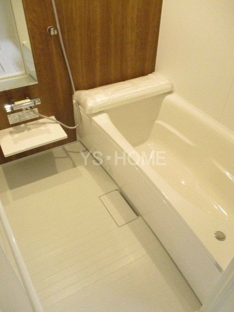 ロイジェント井荻C棟 風呂画像