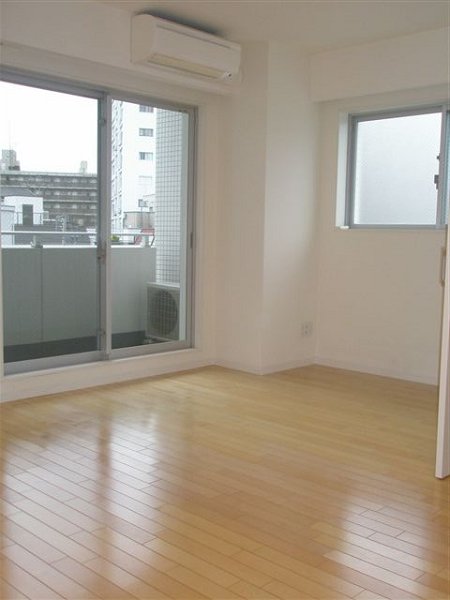 コンフォリア中野 リビング