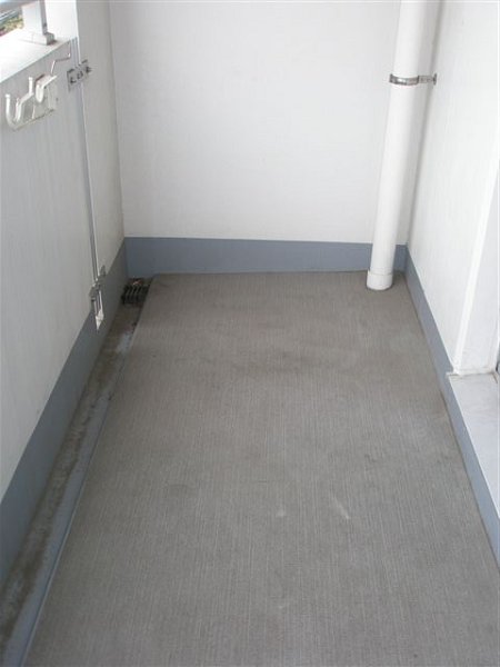 コンフォリア中野 ベランダ