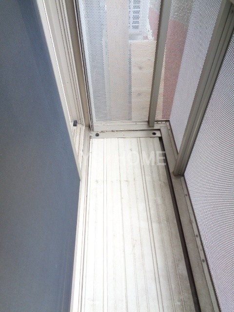 ライトガーデンⅤ　(Light Garden V)    ベランダ