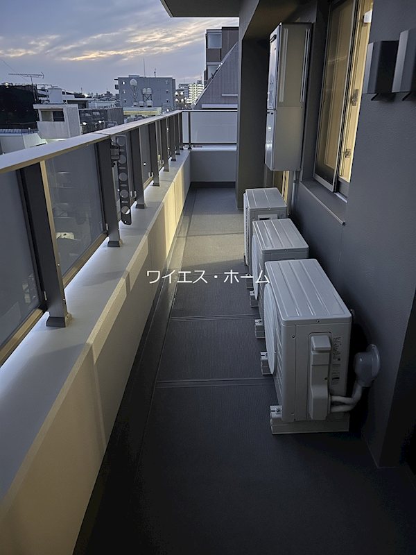 オアーゼ新宿西落合レジデンス ベランダ