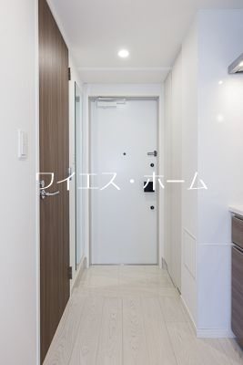 オアーゼ新宿西落合レジデンス 玄関