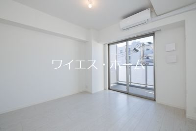 オアーゼ新宿西落合レジデンス リビング