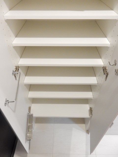 ザ・パークハビオ高円寺 玄関