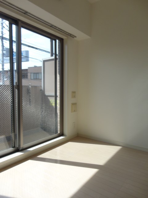 シースペース小金井 ベッドルーム