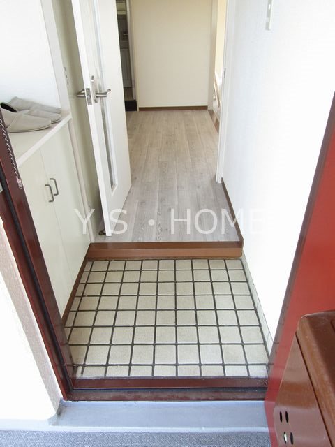 アバンフォルム西国分寺 玄関