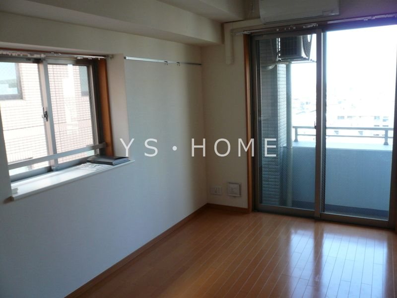 アヴァンセ吉祥寺 リビング