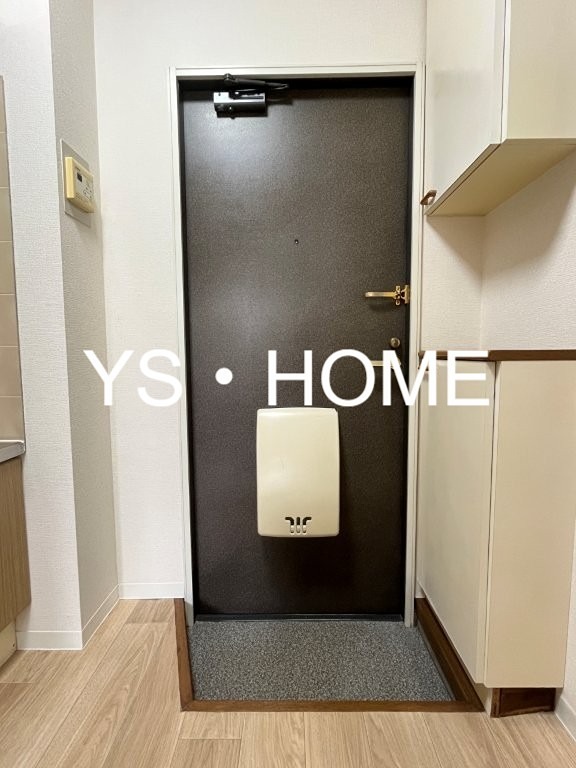 タートルヒル 玄関
