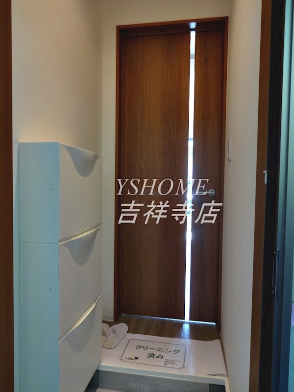 カーサ・アルバ 玄関